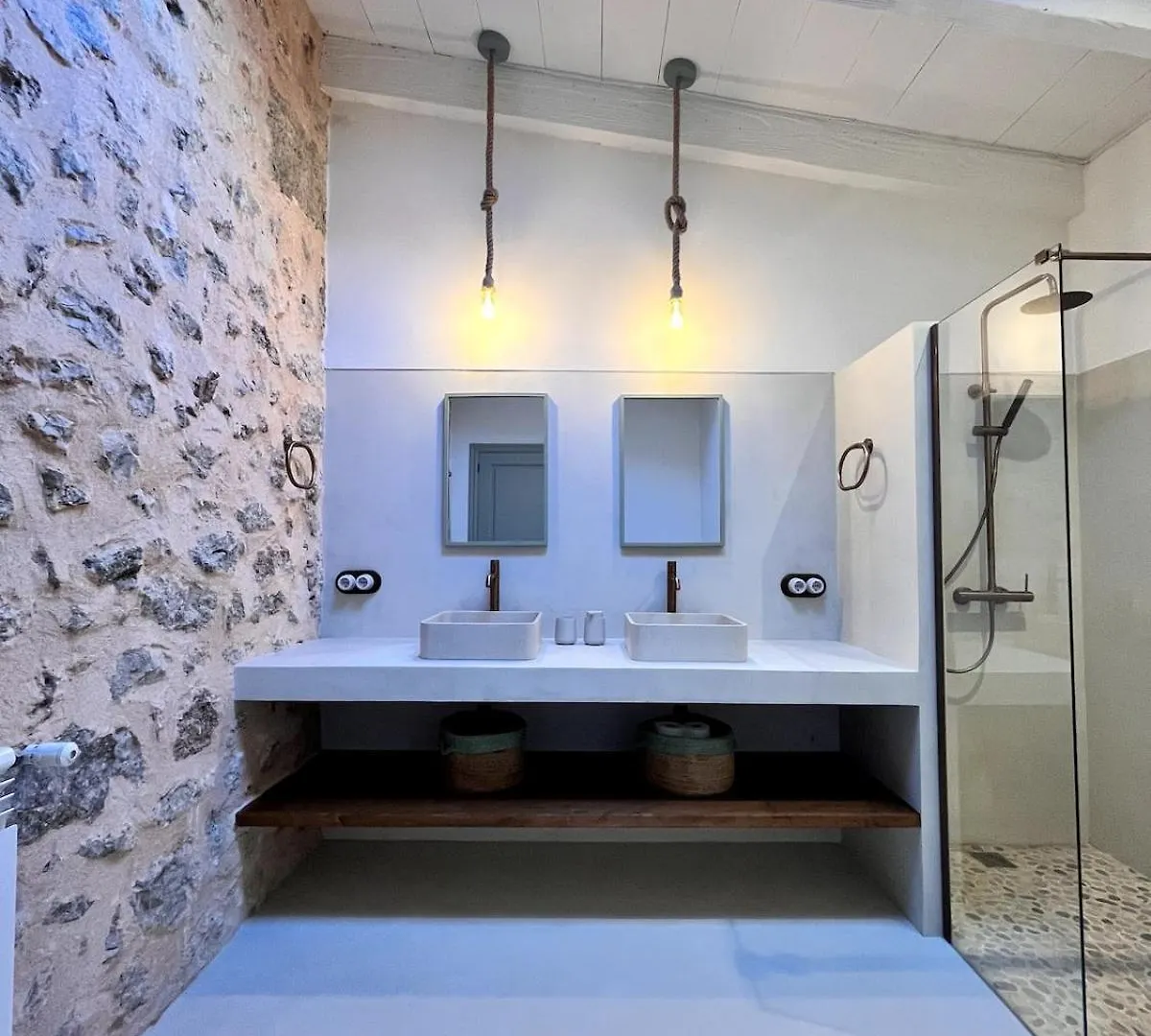 סנסייס Cream Homes Son Celles, Etv3533 0*,